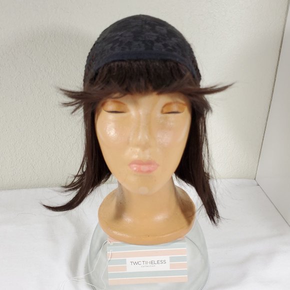 SOLD - The Wig Company Classic Chin-Length Flapper Bob with Bangs Dark Brown - Picture 11 of 16